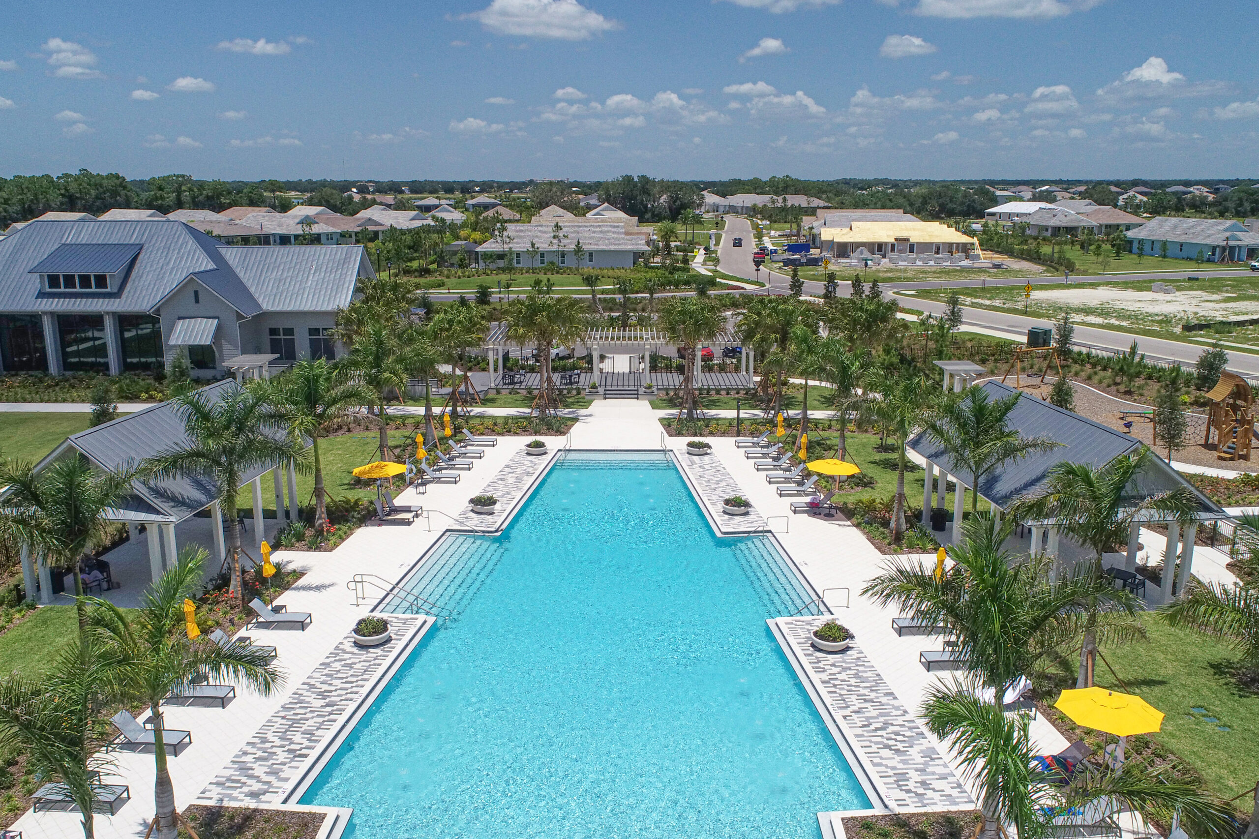 LakeHouse Cove waterfront homes at Waterside
